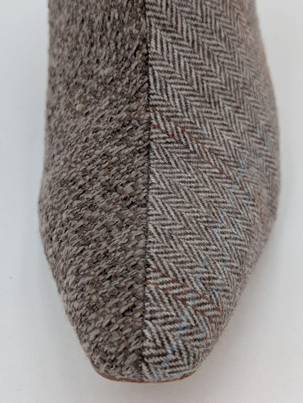 Coconuts by Matisse Sz 7 Herringbone Tweed Stacked Block Heel Ankle Booties